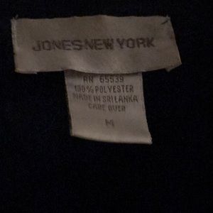 A Jones New York robe